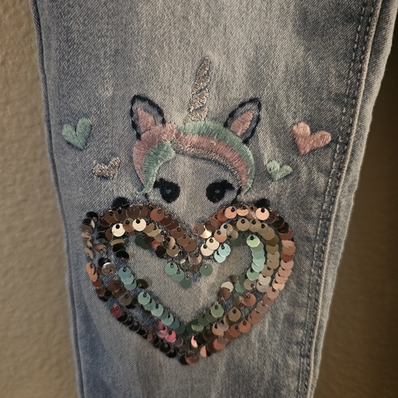 Adorable Light Blue Kids Jeans with Sequin Heart Design - Picture 4 of 8